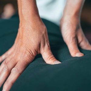 Und dig selv lidt thai massage - også selvom du ikke har en skavank